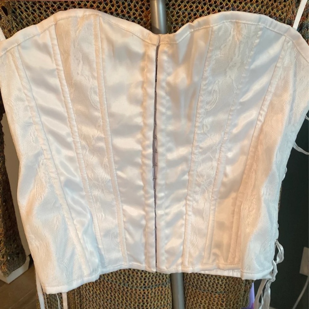 Corset